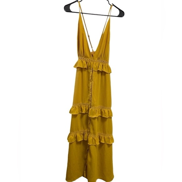 Emory Park mustard maxi dress so pretty and feminine size medium - Picture 1 of 6